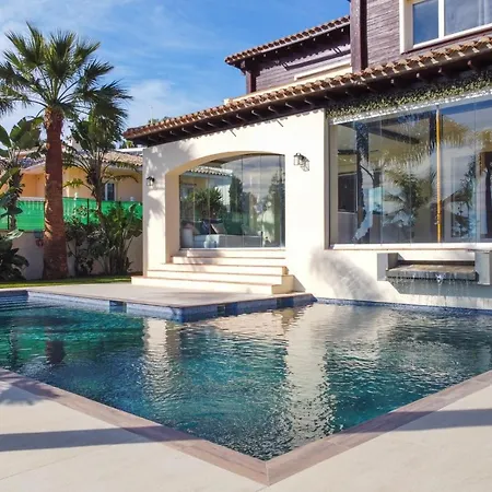 Villa Lets In The Sun Crystal